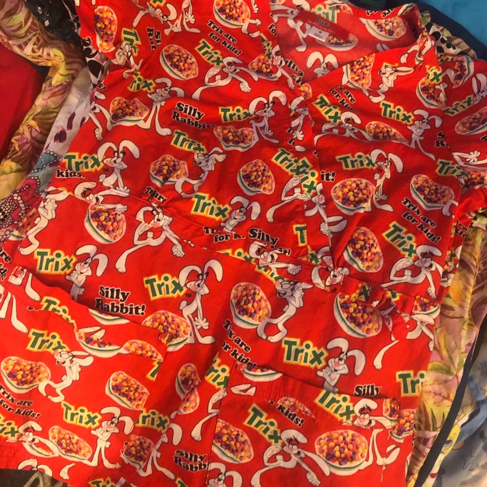 Small scrub top